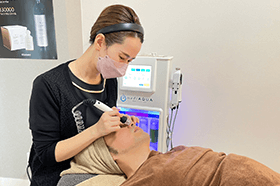 ハイドラフェイシャル（※スタッフ施術メニュー）のイメージ